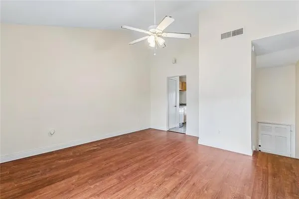 $1,600 | 825 Louisiana Avenue, Unit 6, New Orleans, LA 70115