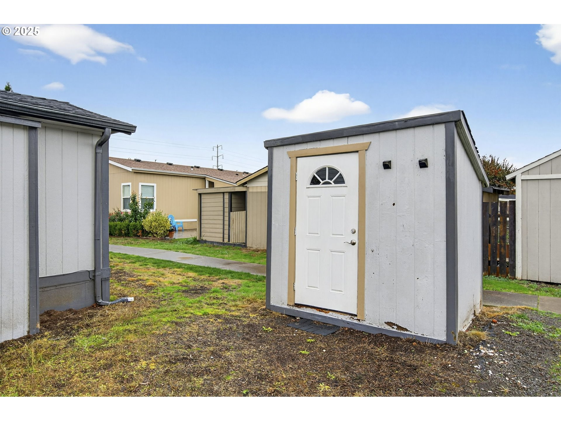 681 Southwest Concord Way Beaverton, OR 97006 - Photo 36 of 37