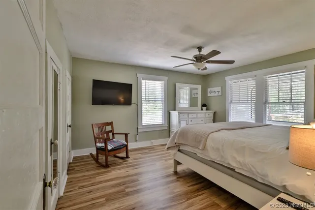 $1,050,000 | 303 Washington Street, New Smyrna Beach, FL 32168