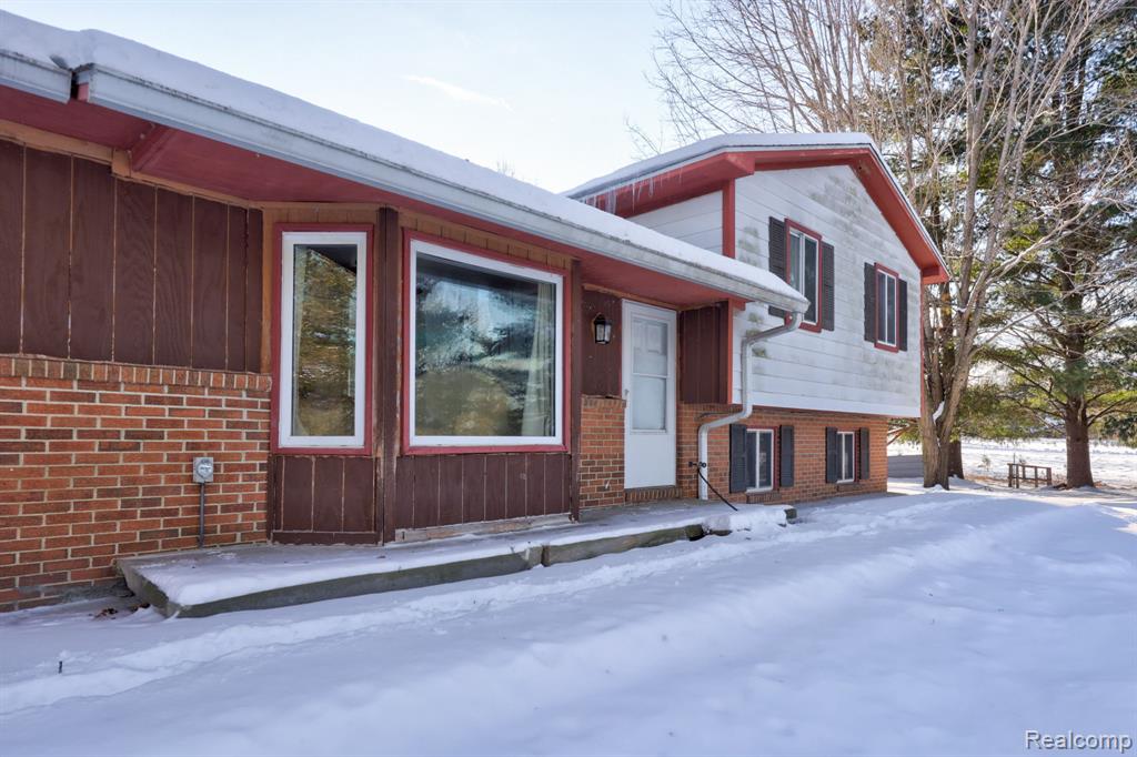 237 West Castle Road Fostoria, MI 48435 - Photo 10 of 75 Gallery Image 10