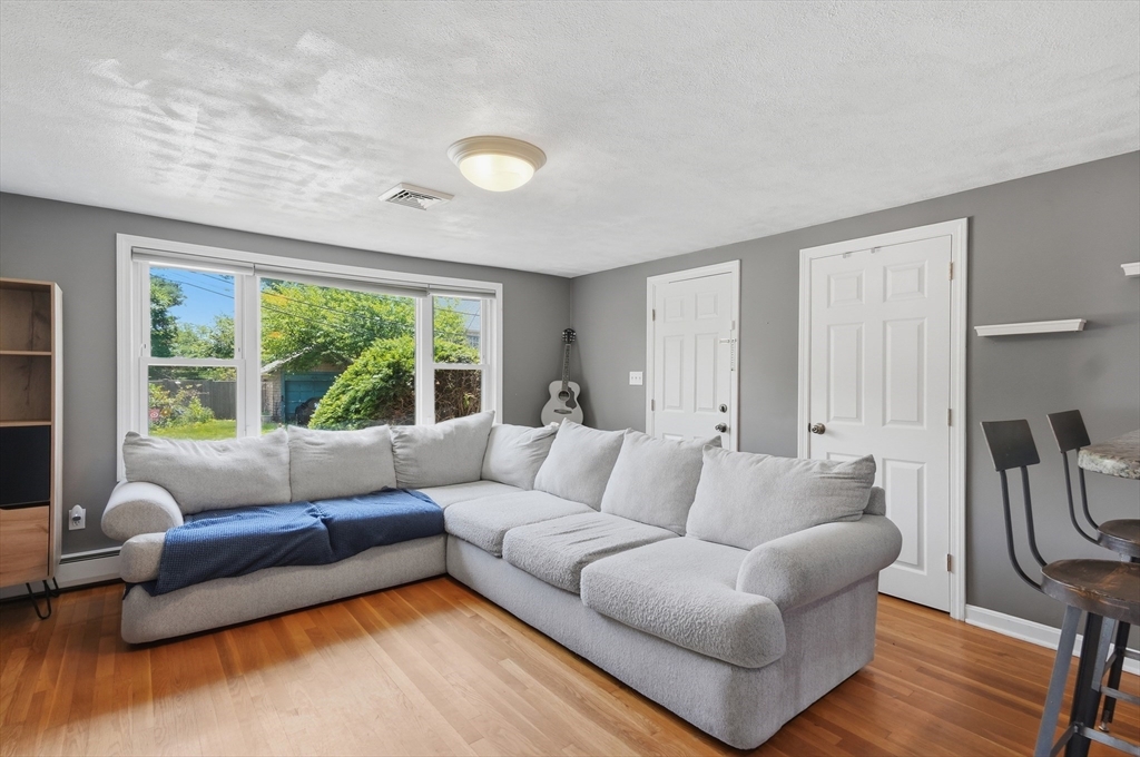 41 Vershire Street, Unit R Boston, MA 02132 - Photo 3 of 23 Gallery Image 3