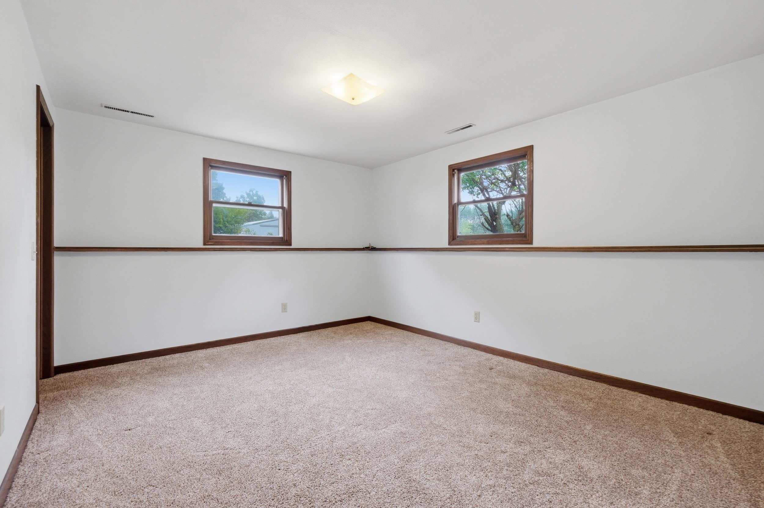 N4982 Dunning Road Pardeeville, WI 53954 - Photo 29 of 58 Gallery Image 29