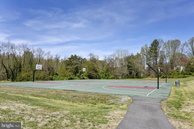 $475,000 | 3258 Birchdale Square, Woodbridge, VA 22193