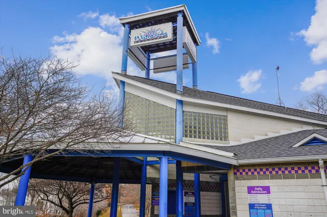 $475,000 | 3258 Birchdale Square, Woodbridge, VA 22193