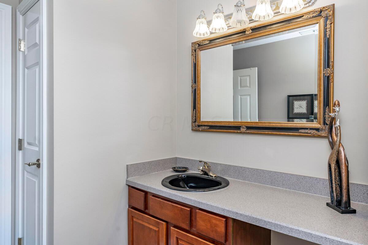 2901 Barnes Road Centerburg, OH 43011 - Photo 37 of 63 b-53