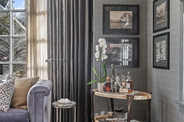 $3,199,900 | 213 Linden Street, Winnetka, IL 60093