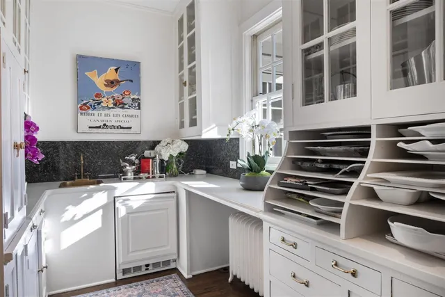 $3,199,900 | 213 Linden Street, Winnetka, IL 60093