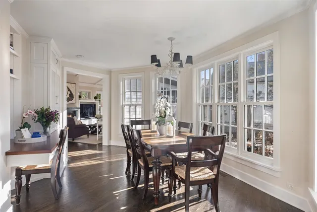 $3,199,900 | 213 Linden Street, Winnetka, IL 60093