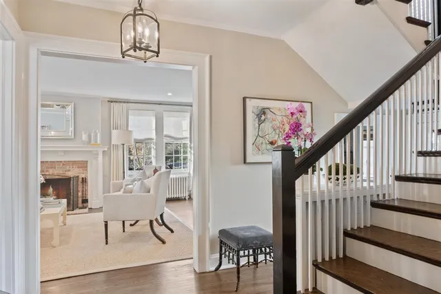 $3,199,900 | 213 Linden Street, Winnetka, IL 60093