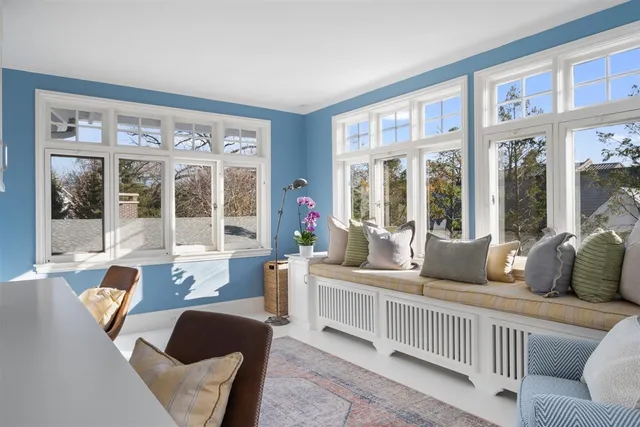 $3,199,900 | 213 Linden Street, Winnetka, IL 60093