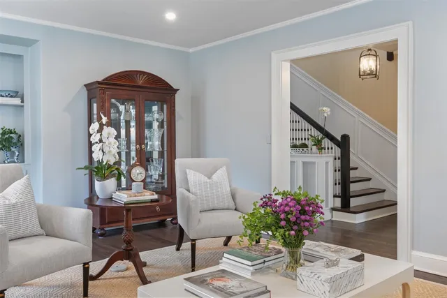 $3,199,900 | 213 Linden Street, Winnetka, IL 60093