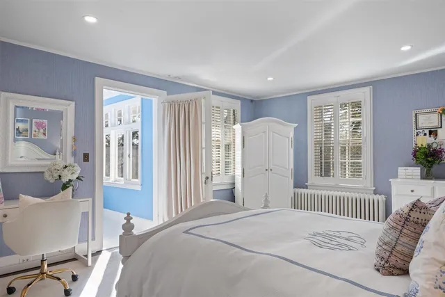 $3,199,900 | 213 Linden Street, Winnetka, IL 60093