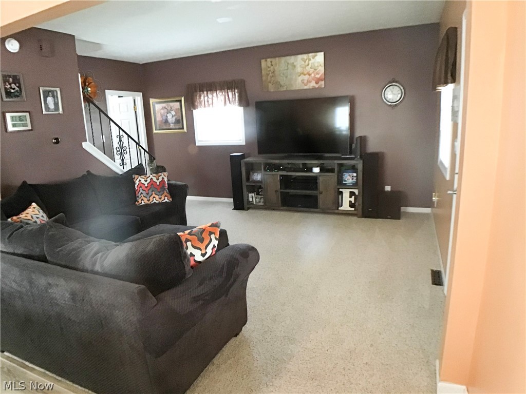 161 North State Street Rittman, OH 44270 - Photo 7 of 17