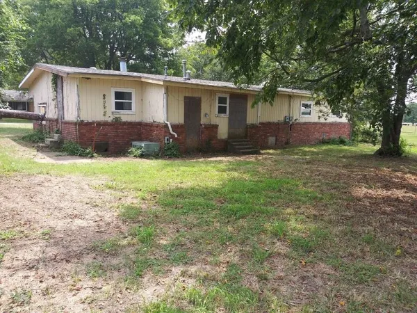 $72,999 | 1105 South Ash Street, Chelsea, OK 74016