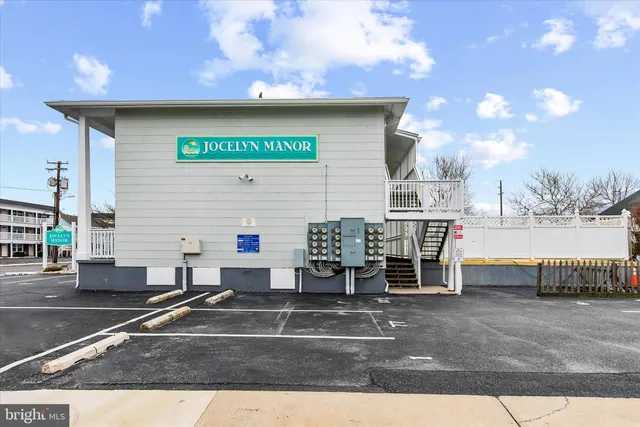 $385,000 | 207 8th Street, Unit 102C, Ocean City, MD 21842