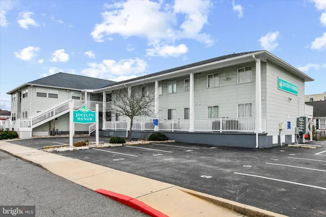 $385,000 | 207 8th Street, Unit 102C, Ocean City, MD 21842