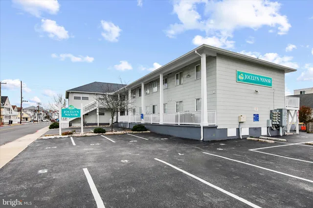 $385,000 | 207 8th Street, Unit 102C, Ocean City, MD 21842