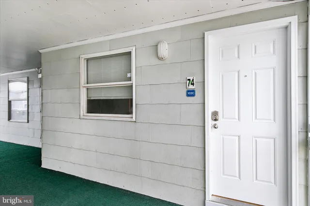 $385,000 | 207 8th Street, Unit 102C, Ocean City, MD 21842