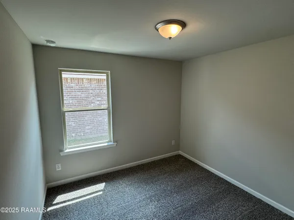 $1,695 | 226 Oak Heights Drive, Duson, LA 70529