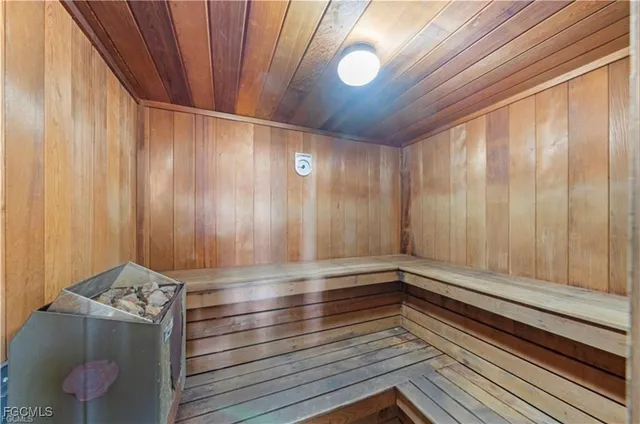 $1,950 | 3832 Sabal Springs Boulevard, North Fort Myers, FL 33917