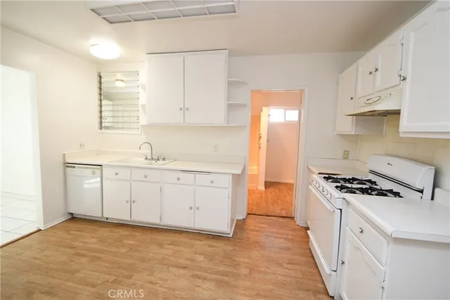 $610,000 | 4505 Lennox Boulevard, Lennox, CA 90304