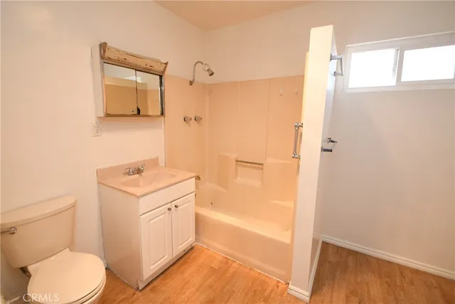 $610,000 | 4505 Lennox Boulevard, Lennox, CA 90304