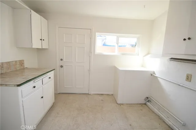 $610,000 | 4505 Lennox Boulevard, Lennox, CA 90304