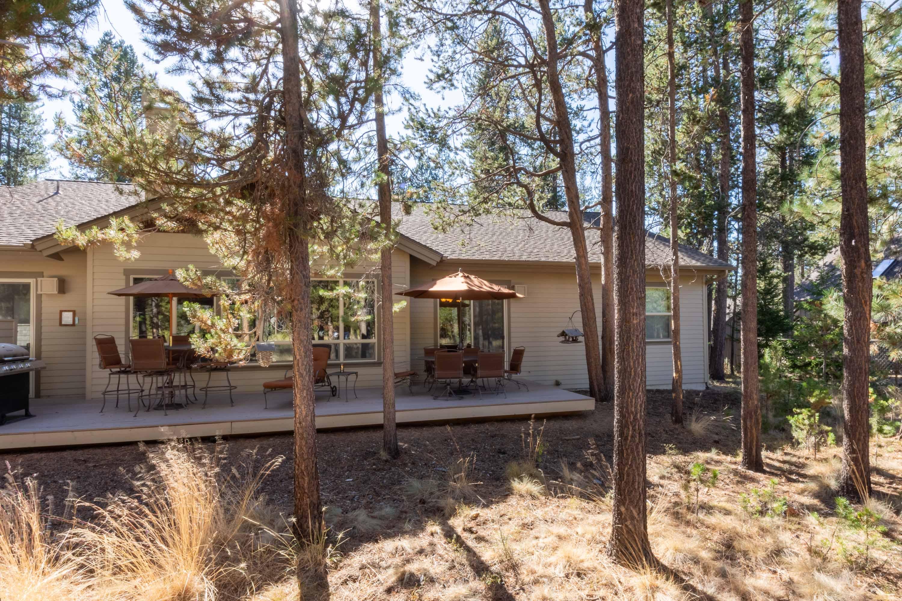 57736 Filbert Lane Sunriver, OR 97707 - Photo 33 of 36 25 Filbert Lane-33