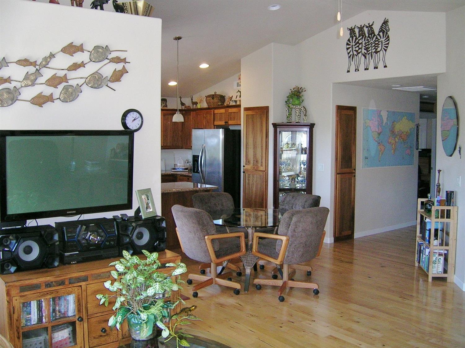 1438 Northeast Quail Crossing Road Grants Pass, OR 97526 - Photo 5 of 26 Additional Photo