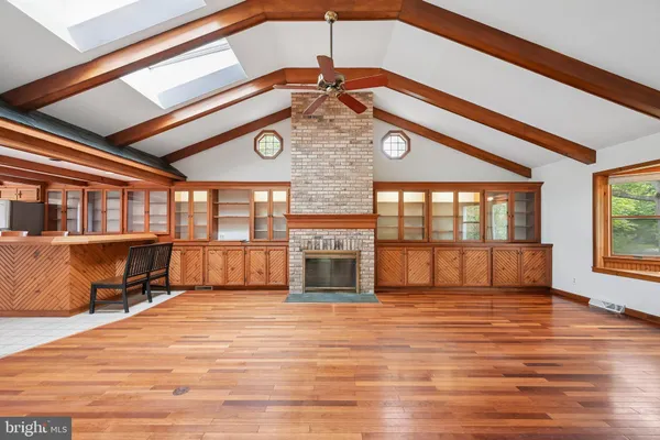 $945,000 | 3 Darvel Drive, Princeton Junction, NJ 08550