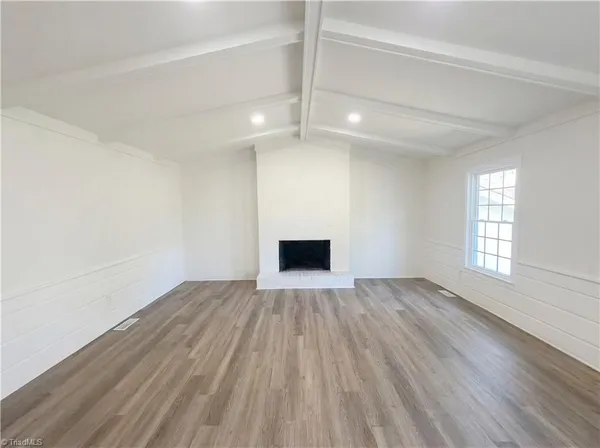 $344,000 | 1495 South Peace Haven Road, Clemmons, NC 27012