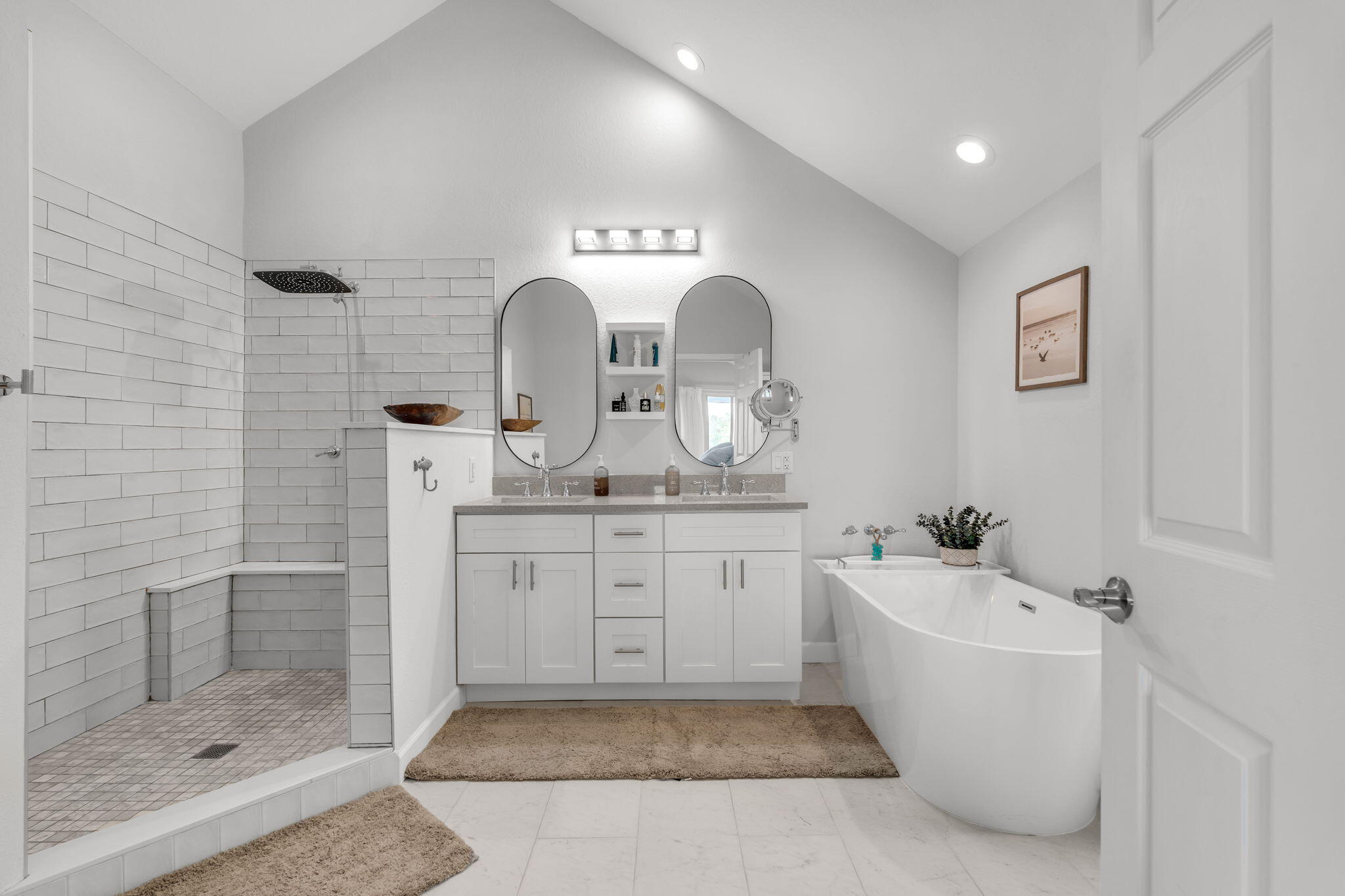 24 Mutiny Place Key Largo, FL 33037 - Photo 27 of 69 a bathroom with a double vanity sink mirror and bathtub