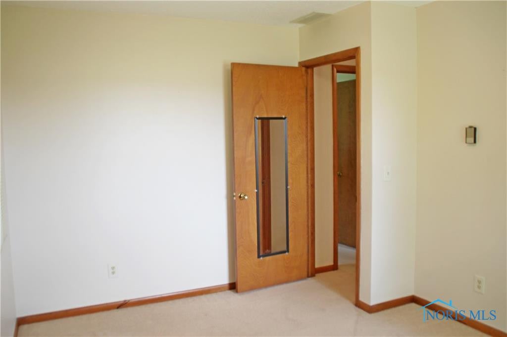 18610 Mercer Road Bowling Green, OH 43402 - Photo 23 of 32 Gallery Image 23