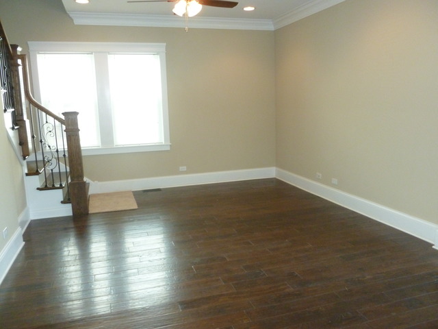 423 Longcommon Road Riverside, IL 60546 - Photo 11 of 24