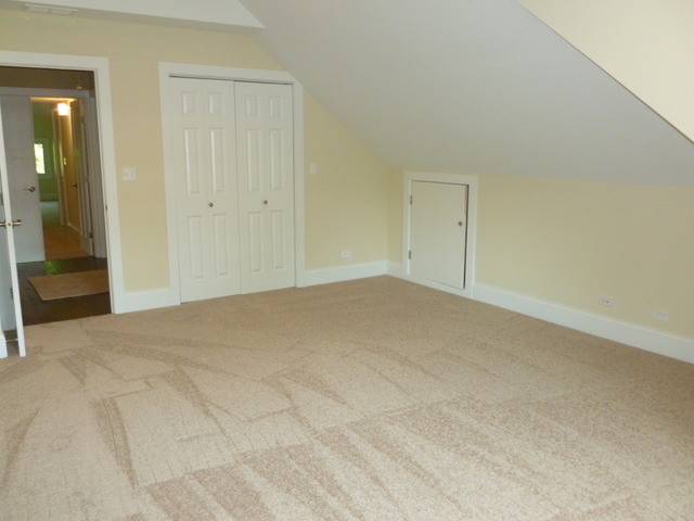 423 Longcommon Road Riverside, IL 60546 - Photo 18 of 24
