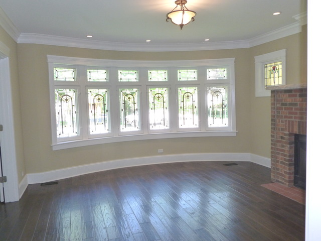 423 Longcommon Road Riverside, IL 60546 - Photo 4 of 24