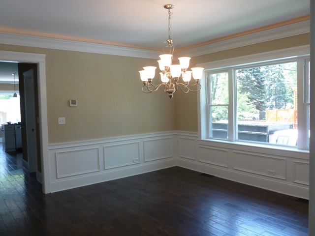 423 Longcommon Road Riverside, IL 60546 - Photo 7 of 24