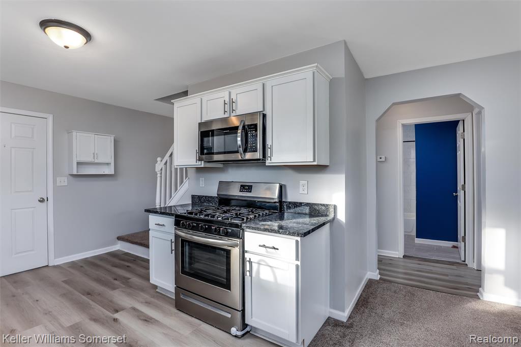 21223 Waltham Road Warren, MI 48089 - Photo 12 of 19