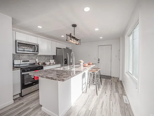 $159,000 | 2609 North Kentucky Avenue, Evansville, IN 47711