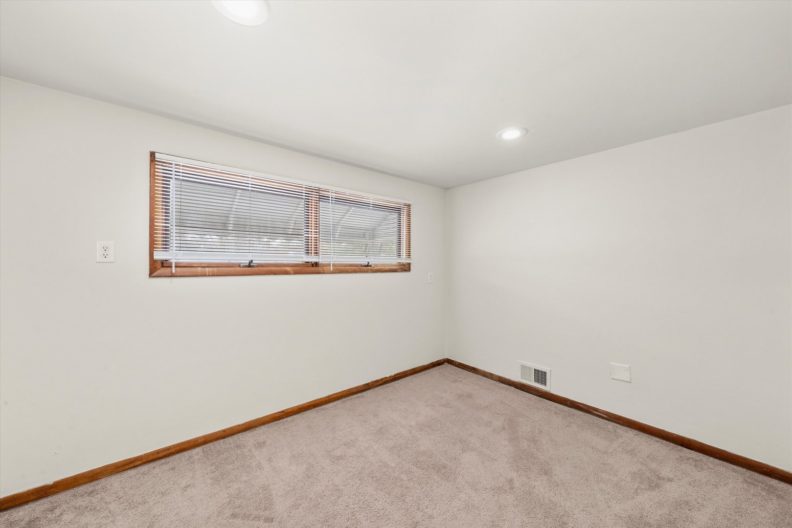 686 2nd Street Crete, IL 60417 - Photo 15 of 21