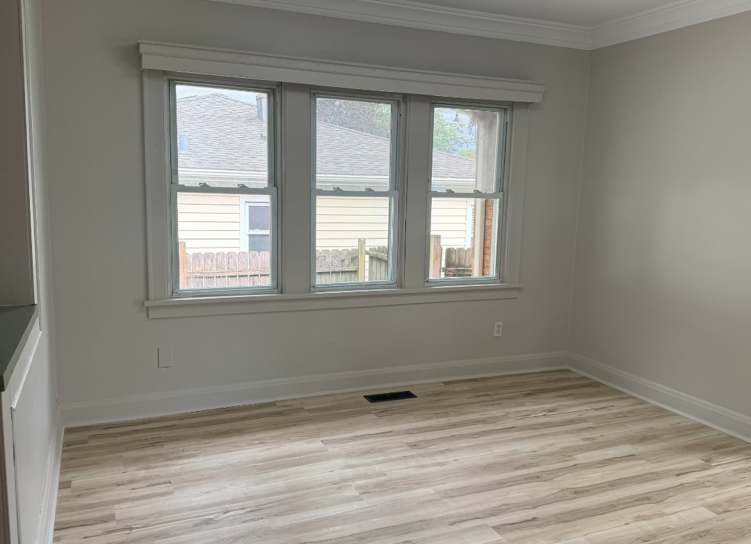 618 East 12th Street Lockport, IL 60441 - Photo 9 of 20