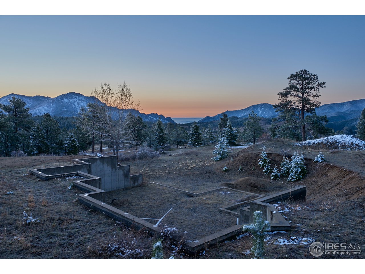 8569 Flagstaff Road Boulder, CO 80302 - Photo 12 of 40 Gallery Image 12
