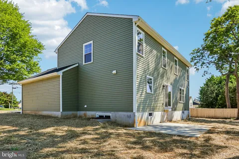 $879,000 | 218 4th Avenue, Newtown Square, PA 19073