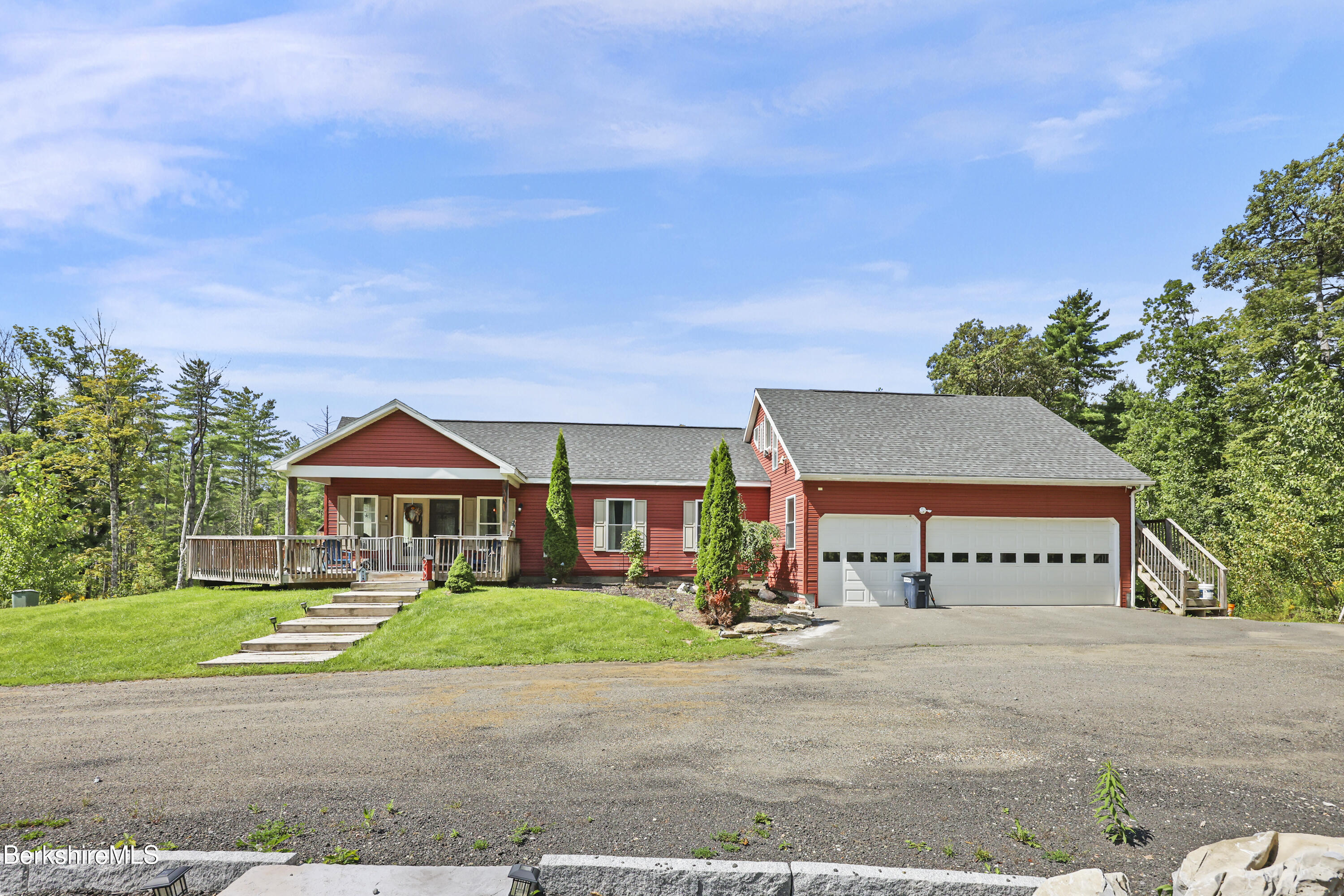 159 Cascade Street Pittsfield, MA 01201 - Photo 3 of 26 15 Exterior Side
