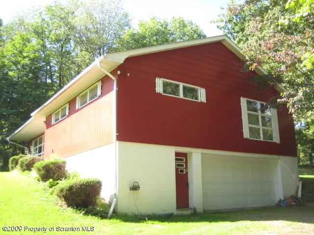 11 Sleepy Hollow Road Waymart, PA 18472 - Photo 2 of 13 Gallery Image 2