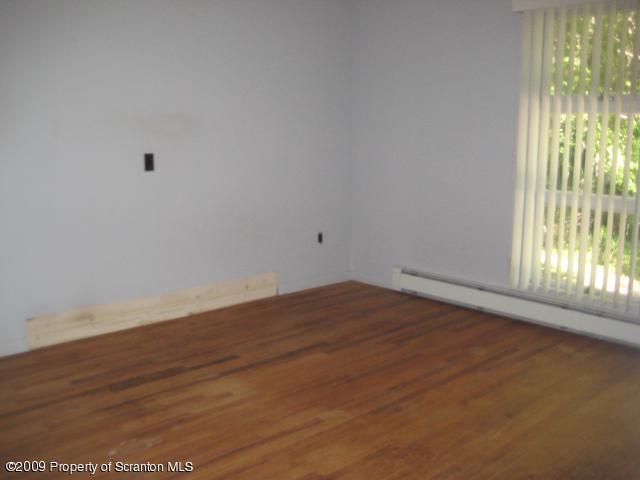 11 Sleepy Hollow Road Waymart, PA 18472 - Photo 10 of 13 Gallery Image 10