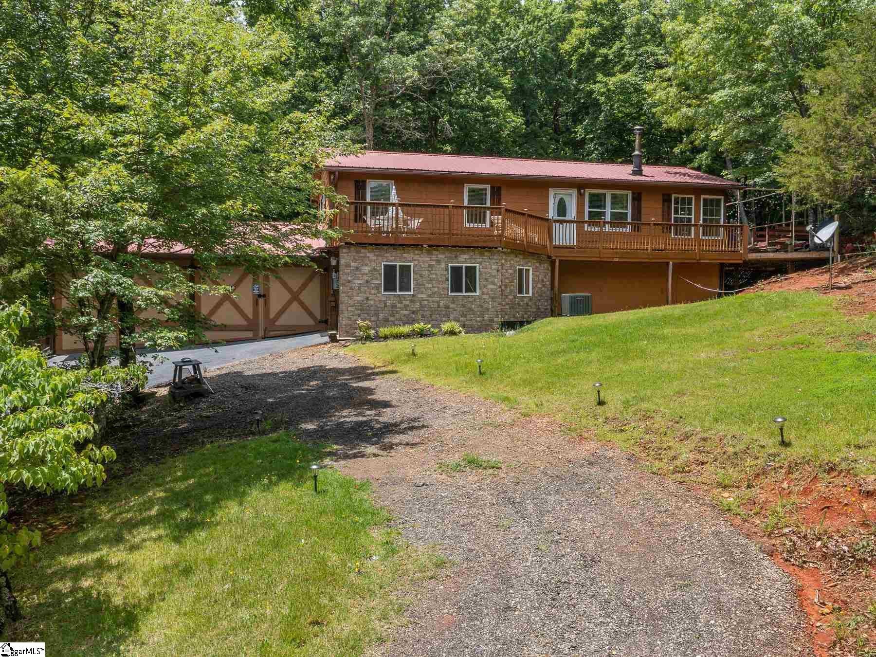 261 Pittman Road Landrum, SC 29356 - Photo 2 of 36