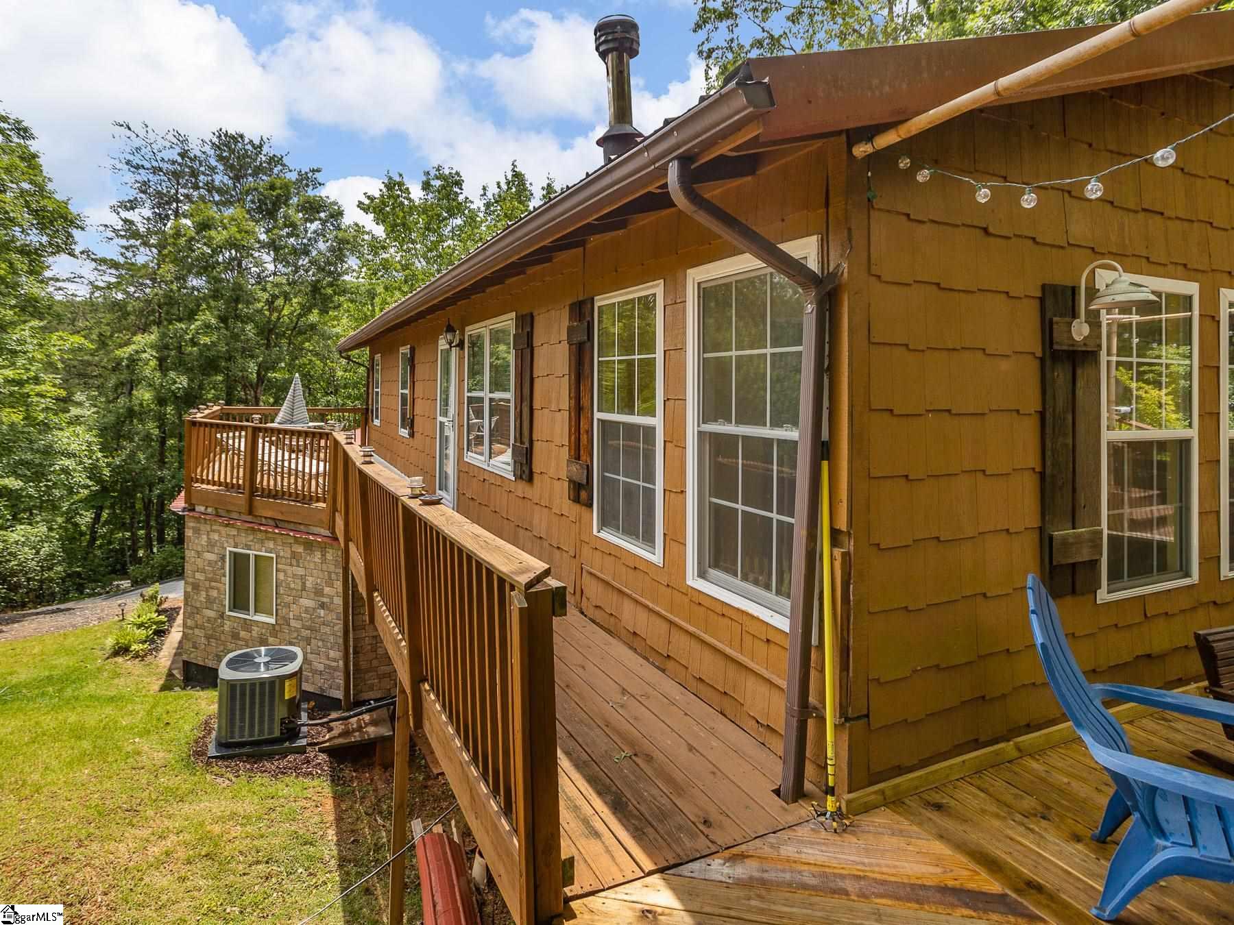 261 Pittman Road Landrum, SC 29356 - Photo 22 of 36