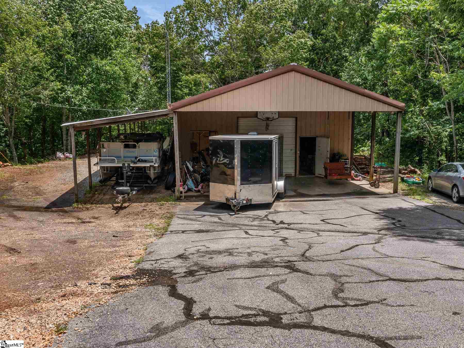 261 Pittman Road Landrum, SC 29356 - Photo 26 of 36