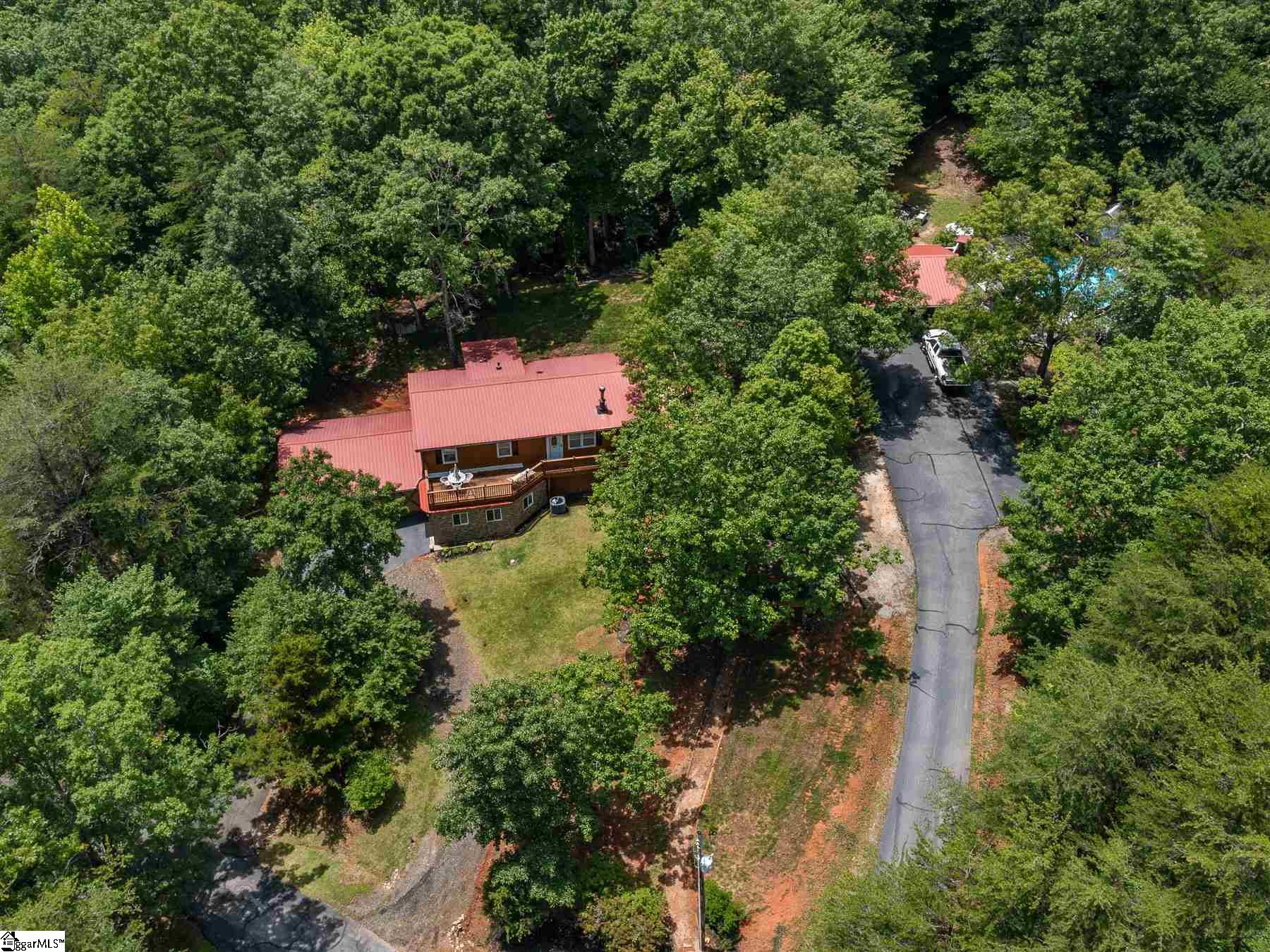 261 Pittman Road Landrum, SC 29356 - Photo 32 of 36